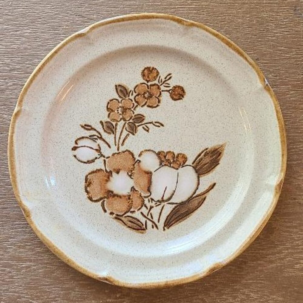 Hearthside Autumn Fair Baroque Stoneware Dessert Plate Vintage 1970's Japan Dish